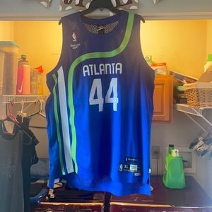 “Pistol” Pete Maravich Hawks XL Reebok Jersey